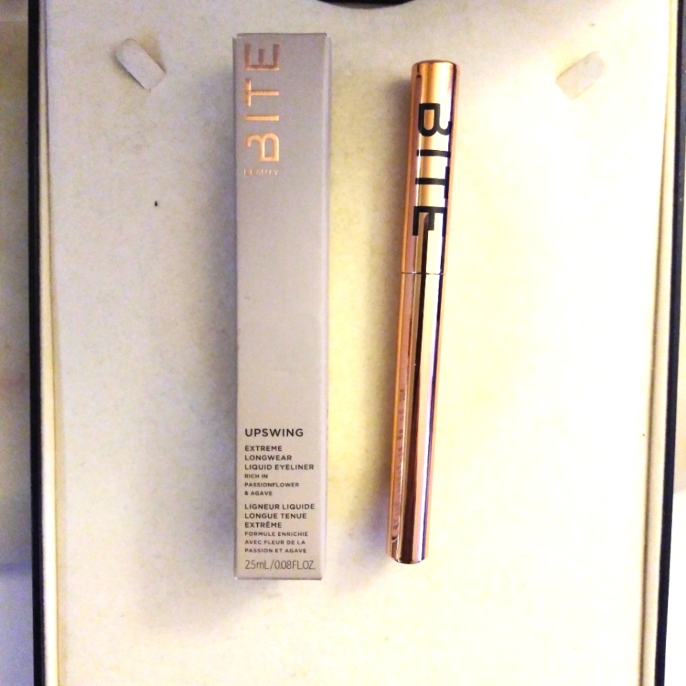 Beautiful Bite Precise Upswing Black Liquid Eye Liner ❤️!!
